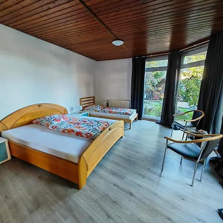 Διαμέρισμα Quiet Little House With Seperate Entrance *