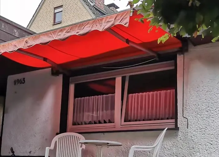 公寓 Quiet Little House With Seperate Entrance *